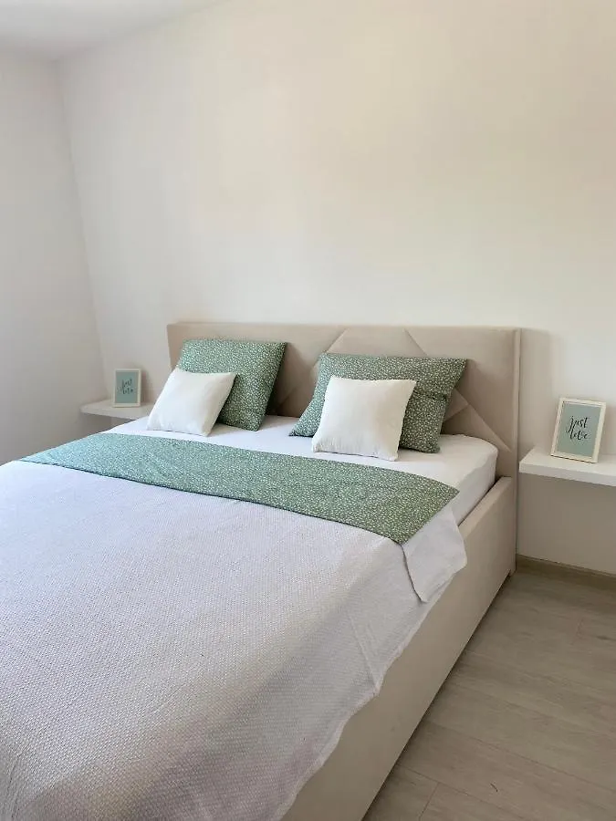 Nordic Apartment 트로기르